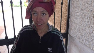 turkish street hooker gives free handjob to american tourist